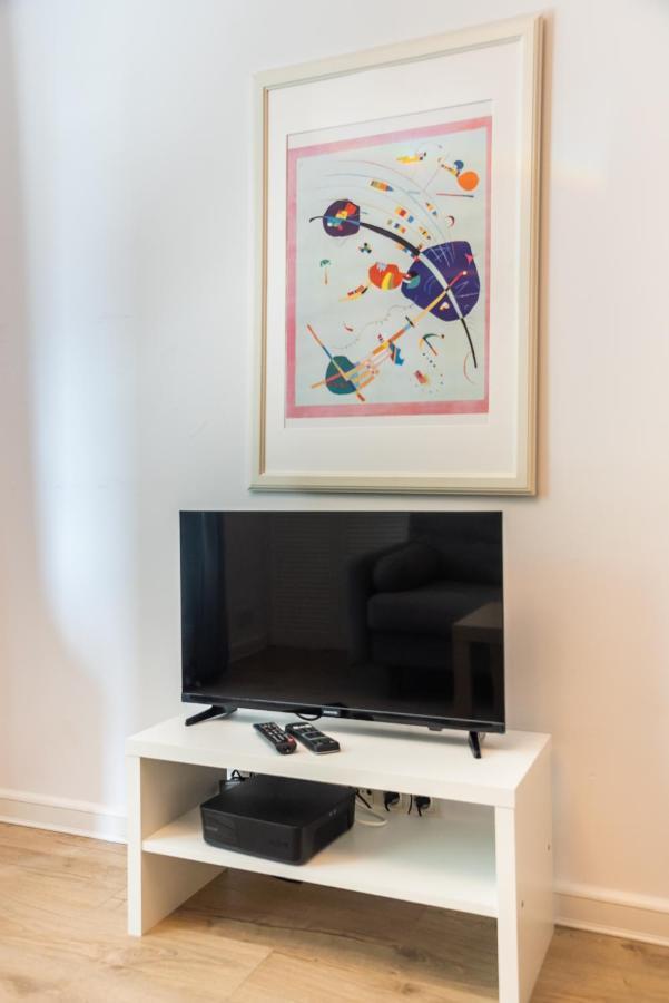 Sluzew Manhattan Place Apartment Варшава Экстерьер фото