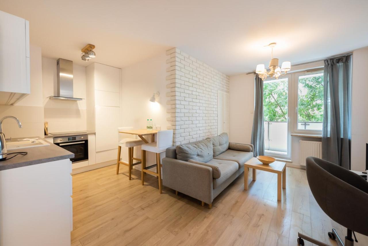 Sluzew Manhattan Place Apartment Варшава Экстерьер фото